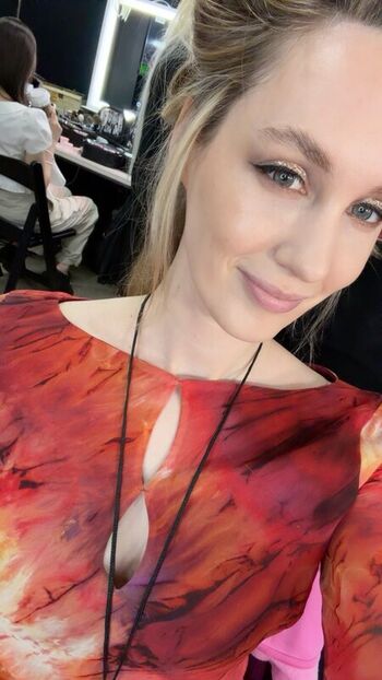 Full leaked Sjokz page private photo