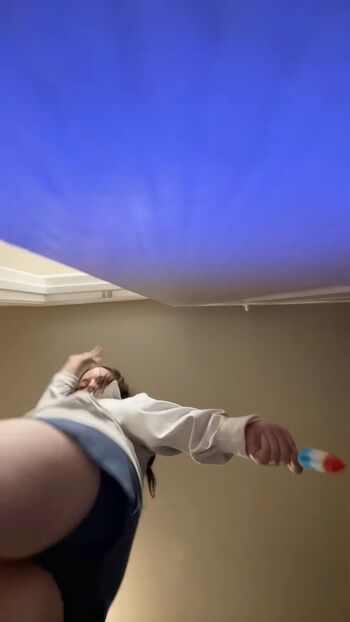 Full leaked Skerbie private photo