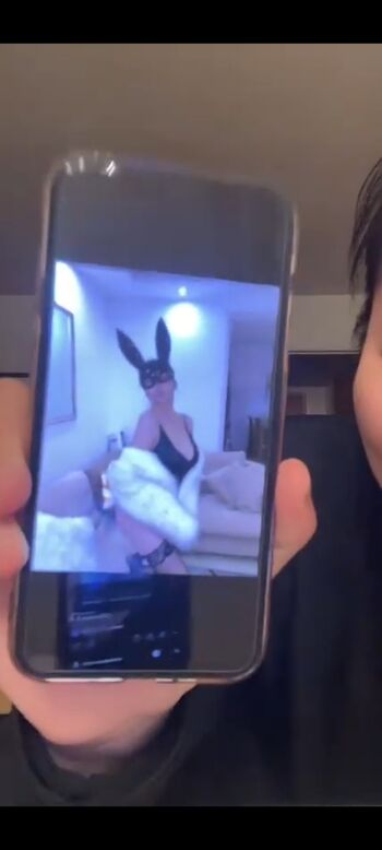 Full leaked Skieeewwww private photo