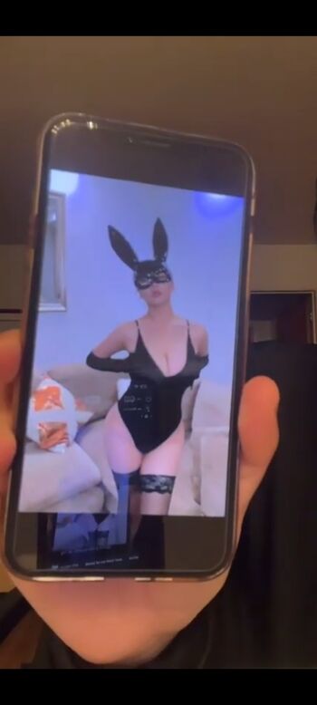 Full leaked Skieeewwww private photo