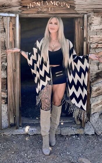 Full leaked Sky kinz private photo
