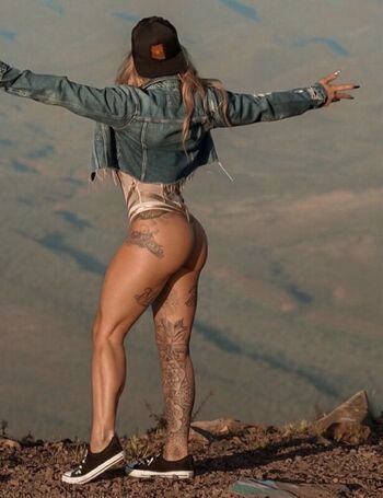 Full leaked Sky kinz private photo