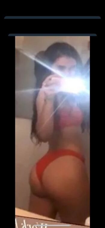 Full leaked Sky thurbs private photo