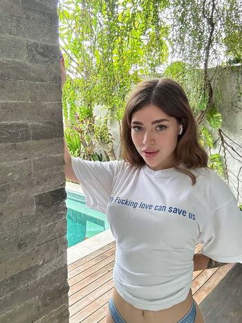Full leaked Skye lilly private photo