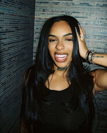 Full leaked Skye morales private photo