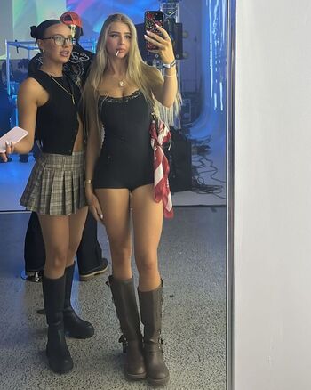 Full leaked Skyla carpenter private photo