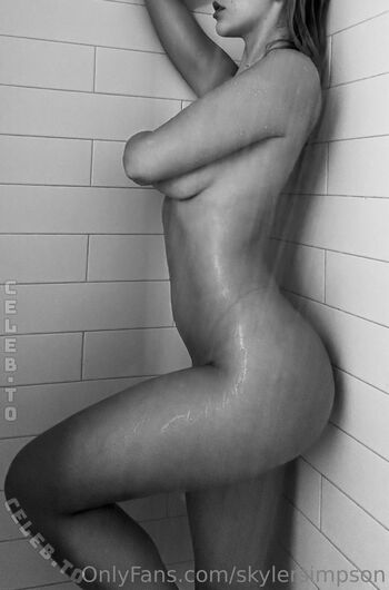 Full leaked Skyler simpson private photo