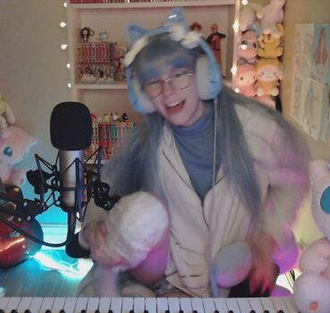 Full leaked Skymi chan private photo