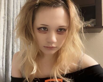 Full leaked Skynyster private photo