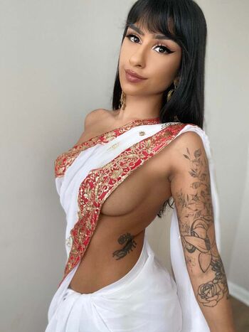 Full leaked Slayhil private photo
