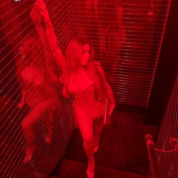 Full leaked Slayyyter private photo
