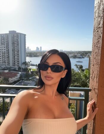 Full leaked Sleeepyzo private photo