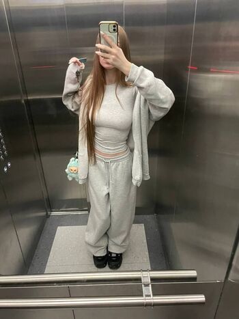 Full leaked Sleepyyrinn private photo