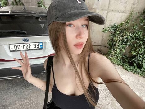 Full leaked Sleepyyrinn private photo