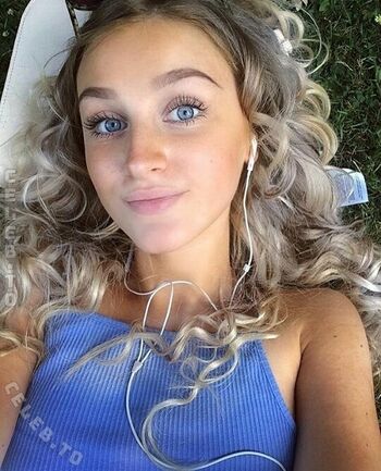 Full leaked Slimladysashka private photo