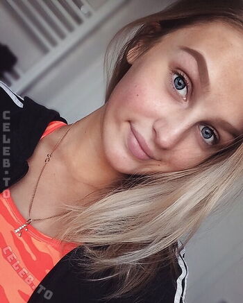 Full leaked Slimladysashka private photo