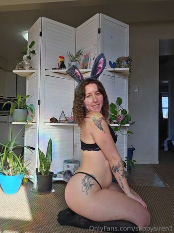 Full leaked Slippysiren private photo
