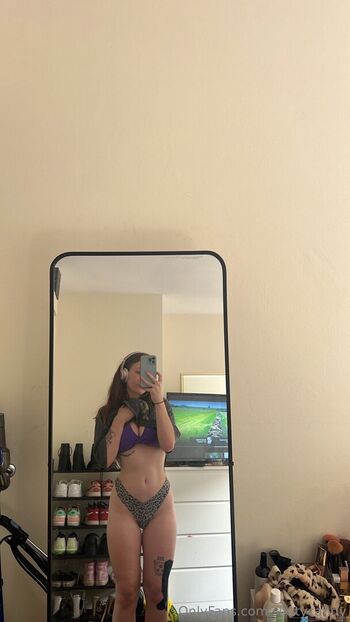Full leaked Slxttycandy private photo