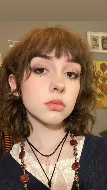 Full leaked Smallwoundedfawn private photo