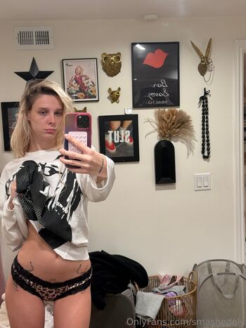 Full leaked Smashedely  page private photo