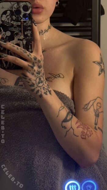 Full leaked Smokeish private photo