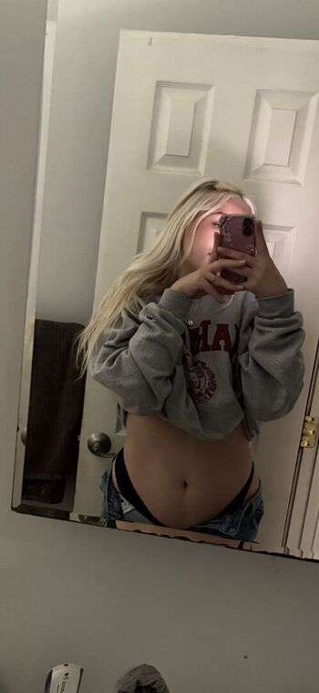 SnowBunnyBby
