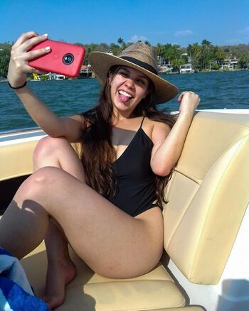 Full leaked Sofa rocha private photo