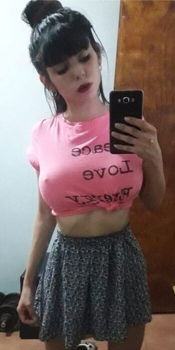 Full leaked Sofia alien private photo