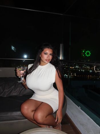 Full leaked Sofia deroian page private photo
