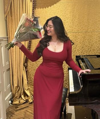 Full leaked Sofia hidosan private photo