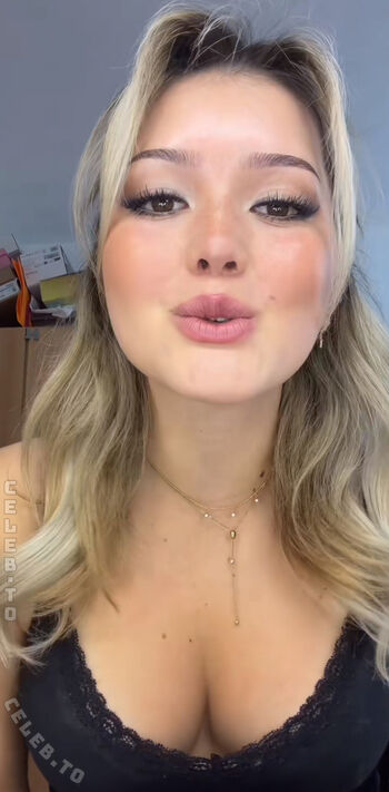 Full leaked Sofia stark private photo