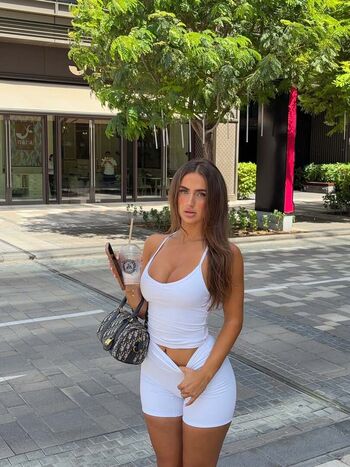 Full leaked Sofia private photo