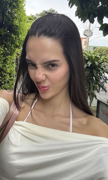 Full leaked Sofiaatreides private photo