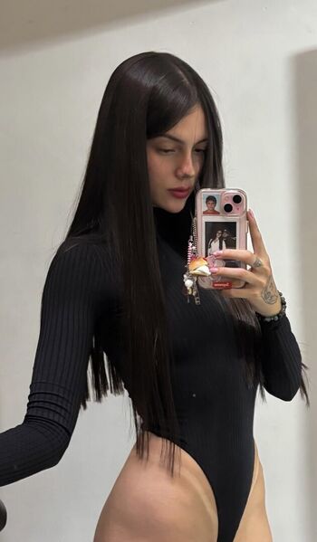 Full leaked Sofiaatreides private photo