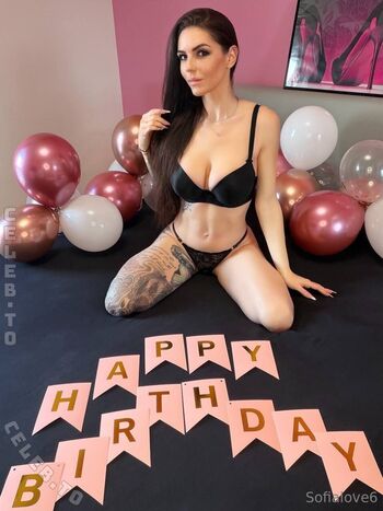 Full leaked Sofialove private photo