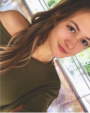 Full leaked Sofiareinking private photo