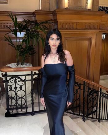 Full leaked Sofiashahedd private photo