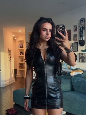 Full leaked Sofiaspams page private photo