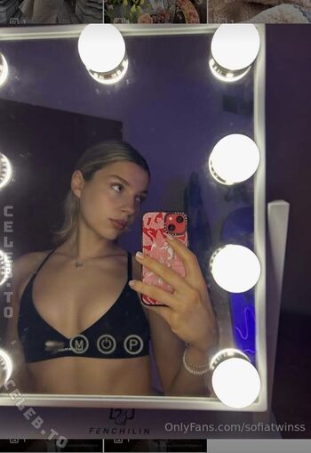 sofiatwinss