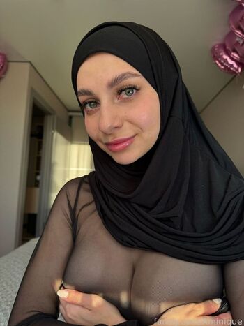 Full leaked Sofie private photo