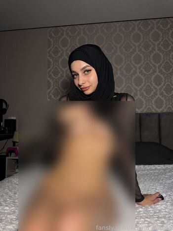 Full leaked Sofie private photo