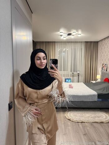 Full leaked Sofie private photo