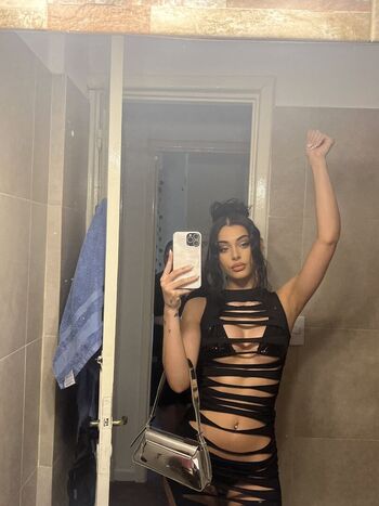 Full leaked Sofifernandez private photo