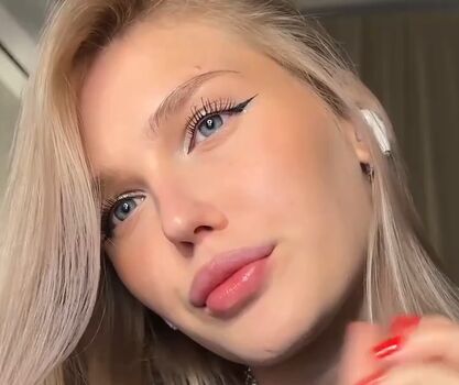 Full leaked Sofivolkova private photo