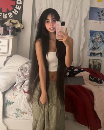 Full leaked Softdoll private photo