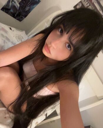 Full leaked Softdoll private photo