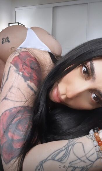 Full leaked Softnips private photo