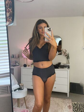 Full leaked Sofwithasecret private photo