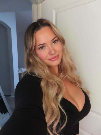 Full leaked Solallure private photo
