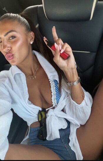 Full leaked Solene favreau private photo